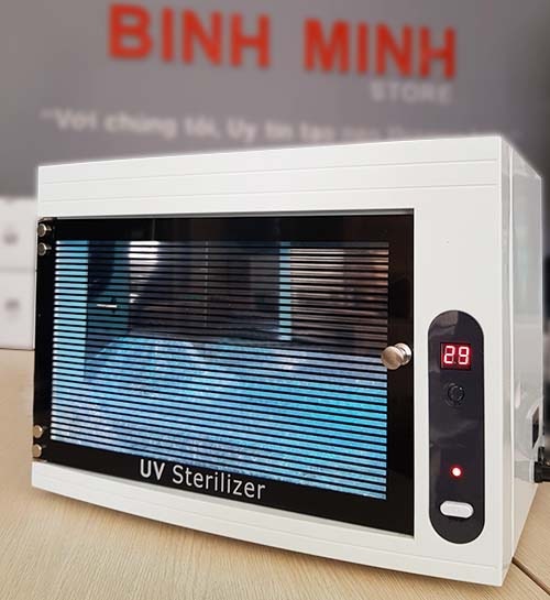 Tủ tiệt trùng dụng cụ tia UV YM 9002