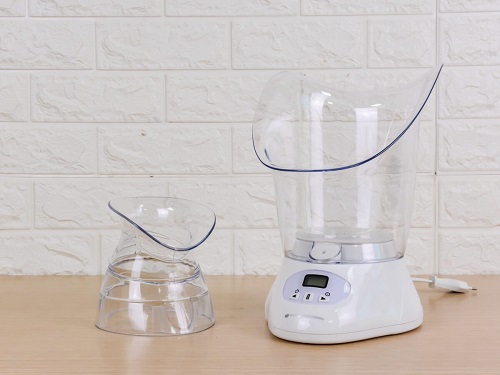 Máy xông hơi mặt công nghệ ion âm kèm chức năng hẹn giờ RIOFSTE2