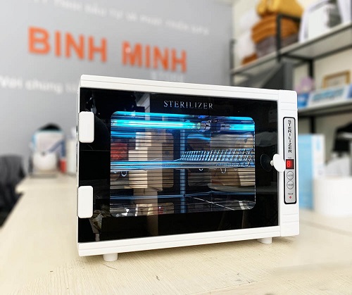 Tủ tiệt trùng dụng cụ tia UV RTD-208A