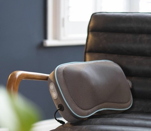 Gối massage shiatsu 3D cao cấp công nghệ GEL – Pin sạc HoMedics GST-550HRC-EU