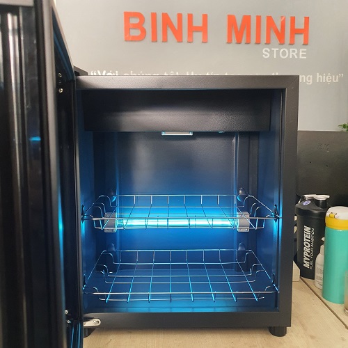 May tiet trung tia UV ZTP-68