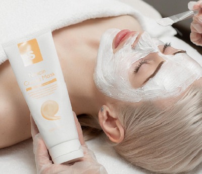 mat na trang da niacin cream mask
